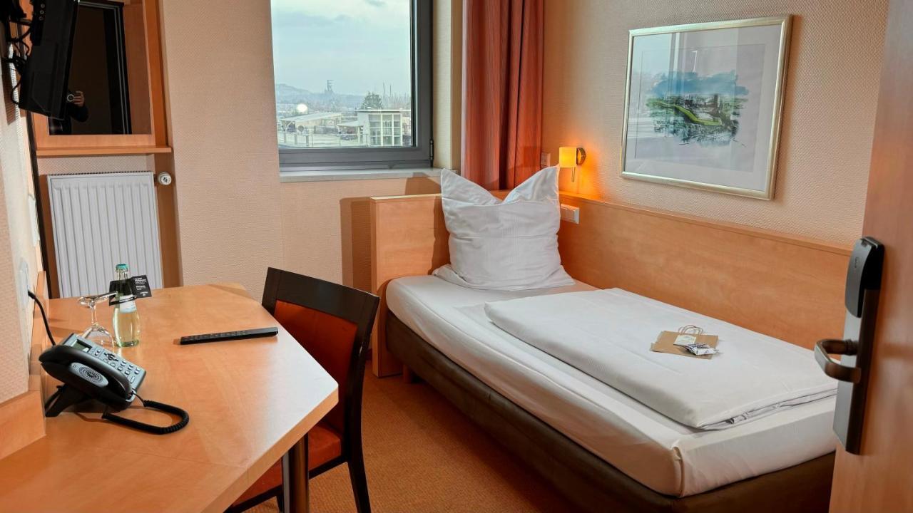 Hotel Rhein-Ruhr Μπότροπ Εξωτερικό φωτογραφία