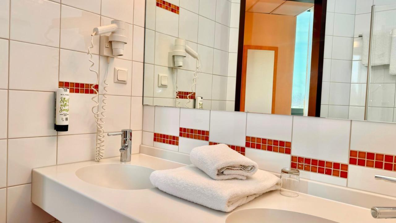 Hotel Rhein-Ruhr Μπότροπ Εξωτερικό φωτογραφία