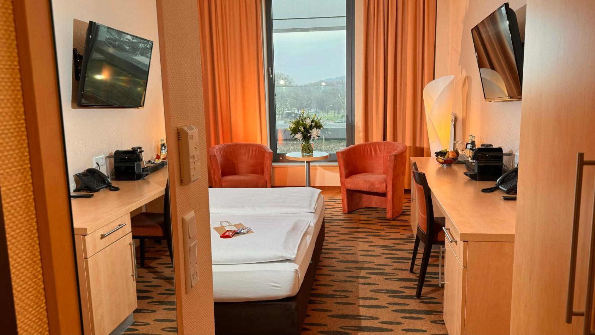 Hotel Rhein-Ruhr Μπότροπ Εξωτερικό φωτογραφία